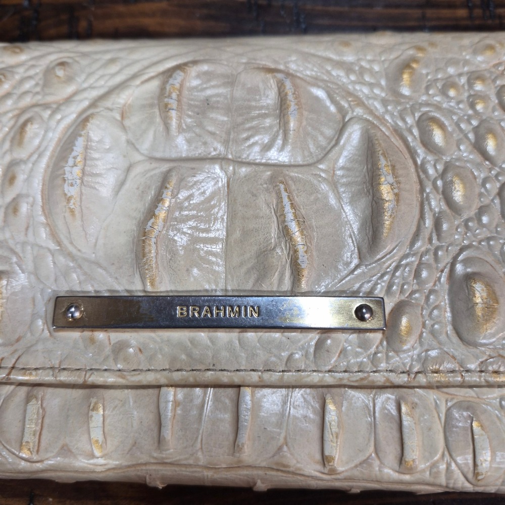 Brahmin Contour Melbourne Leather Tri Fold Wallet Chic Classic Discontinued HTF - Picture 5 of 11